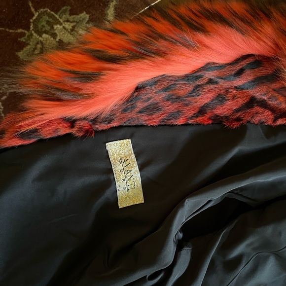 Beautiful Stylish Dyed Spotted Lippi Cat Fur Jacket - Picture 14 of 14